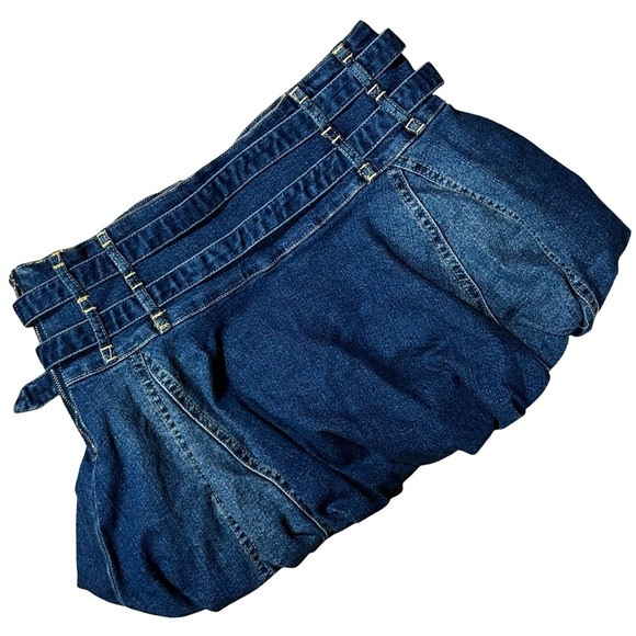 NWT Fashion Nova Bianca Bubble Denim Micro Mini Skirt Dark Wash Size Small - Picture 2 of 5